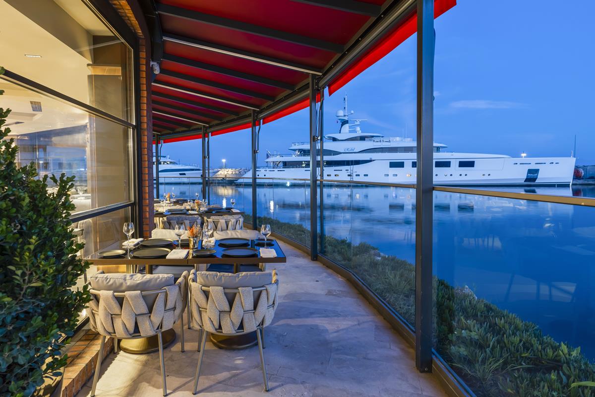 marina yacht club istanbul fiyat